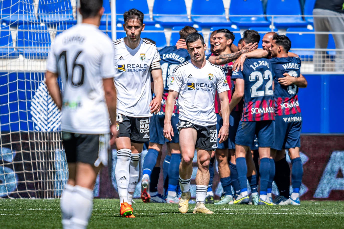 El Burgos cae derrotado ante el Huesca