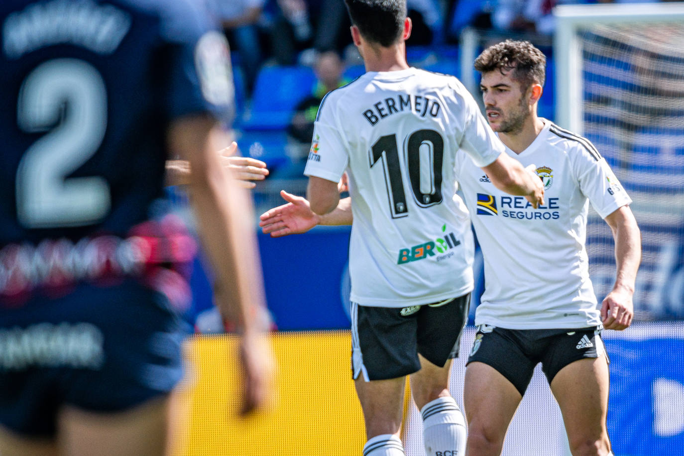 El Burgos cae derrotado ante el Huesca