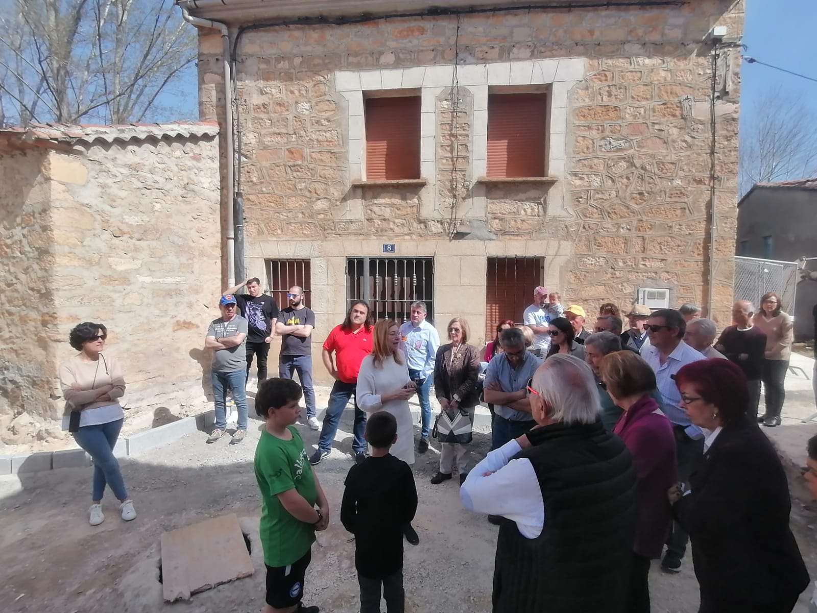 El Club Burgalés de Vehículos Históricos visita Quintanilla del Coco