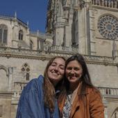 Mónica y Mercedes, las cofrades que salvaron una vida en plena procesión de El Encuentro