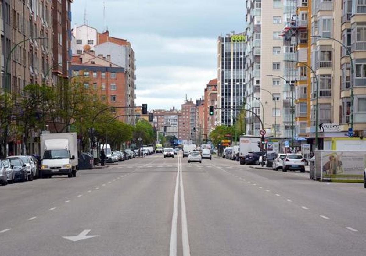 El tramo de carril bici de la calle Vitoria partirá del hotel Puerta de Burgos hasta la calle Puente Gasset.