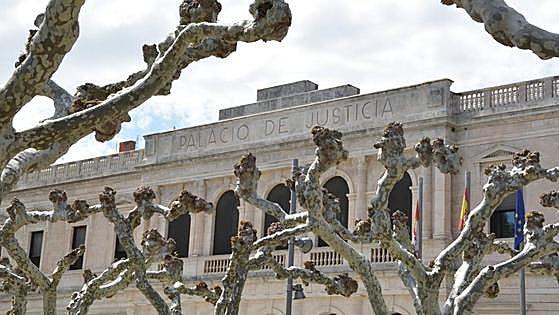 Más de 500 funcionarios de Justicia, convocados a huelga indefinida en Burgos