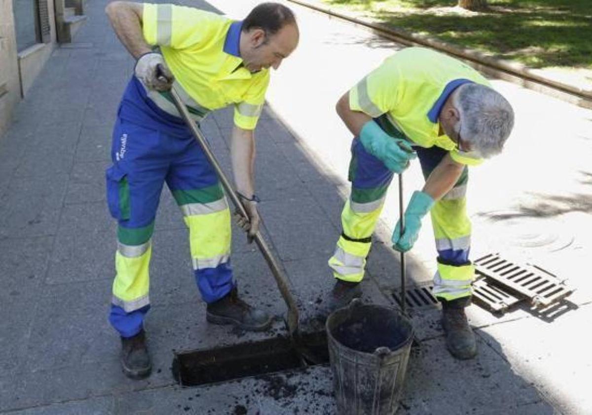 La brigada de obras del Ayuntamiento de Burgos es una de las que precisa relevo y más empleados.