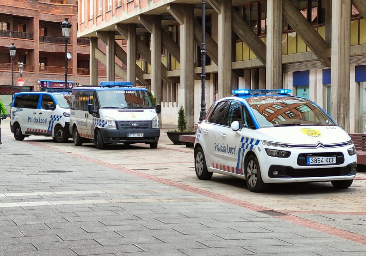 Vehículos de la Policía Local de Burgos