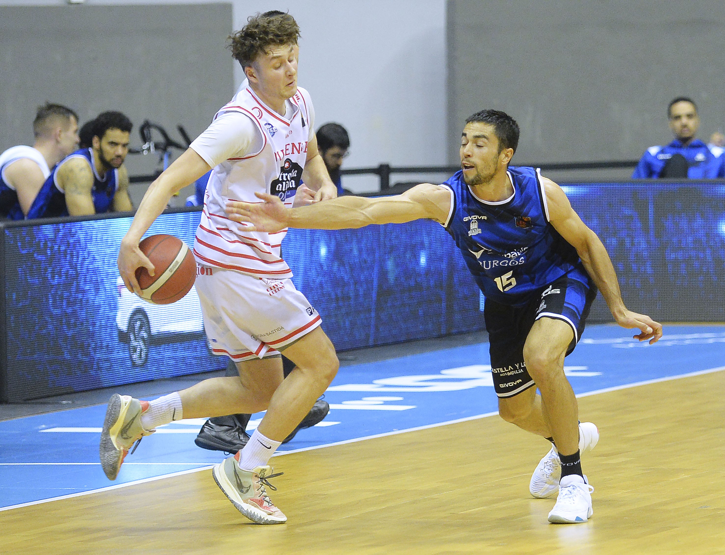 El San Pablo no da opciones al Club Ourense Baloncesto