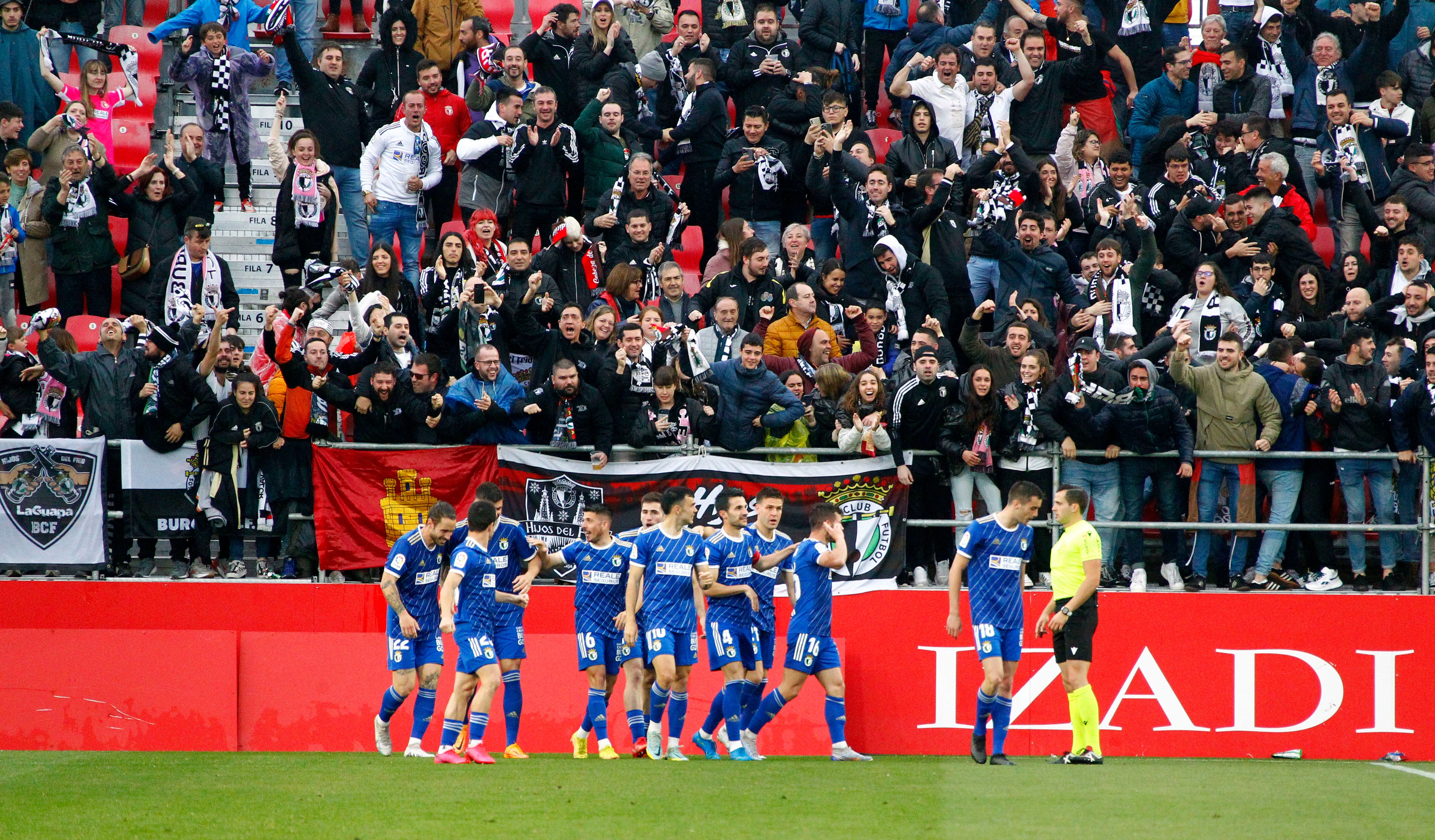 El CD Mirandés se lleva el derbi en Anduva