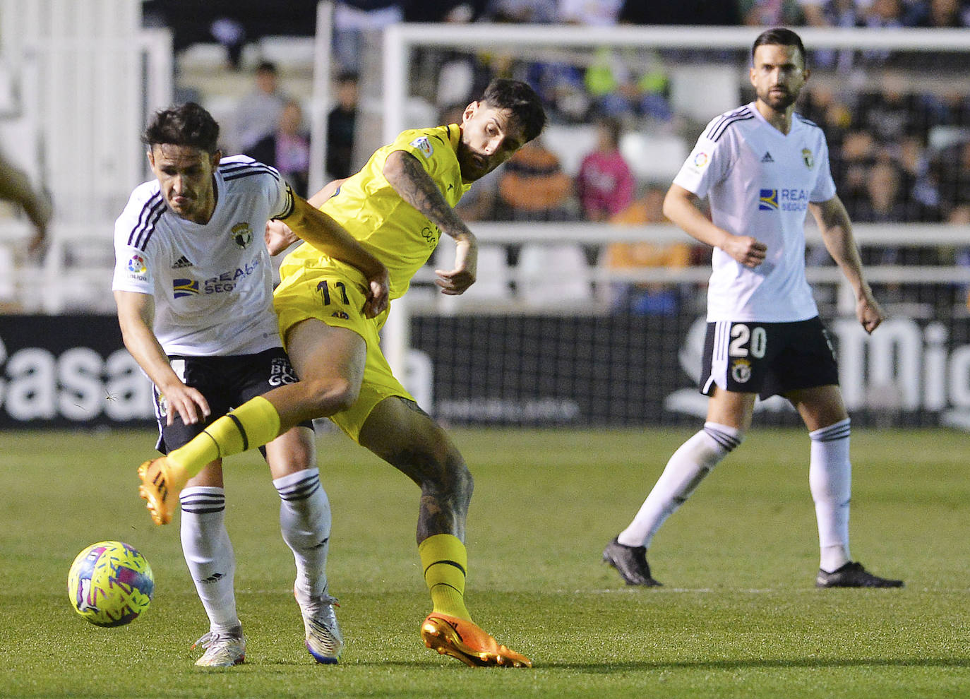 El Burgos se reencuentra con la victoria