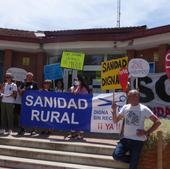 El colectivo Sanidad Rural de la Ribera del Duero organiza una concentración en Roa