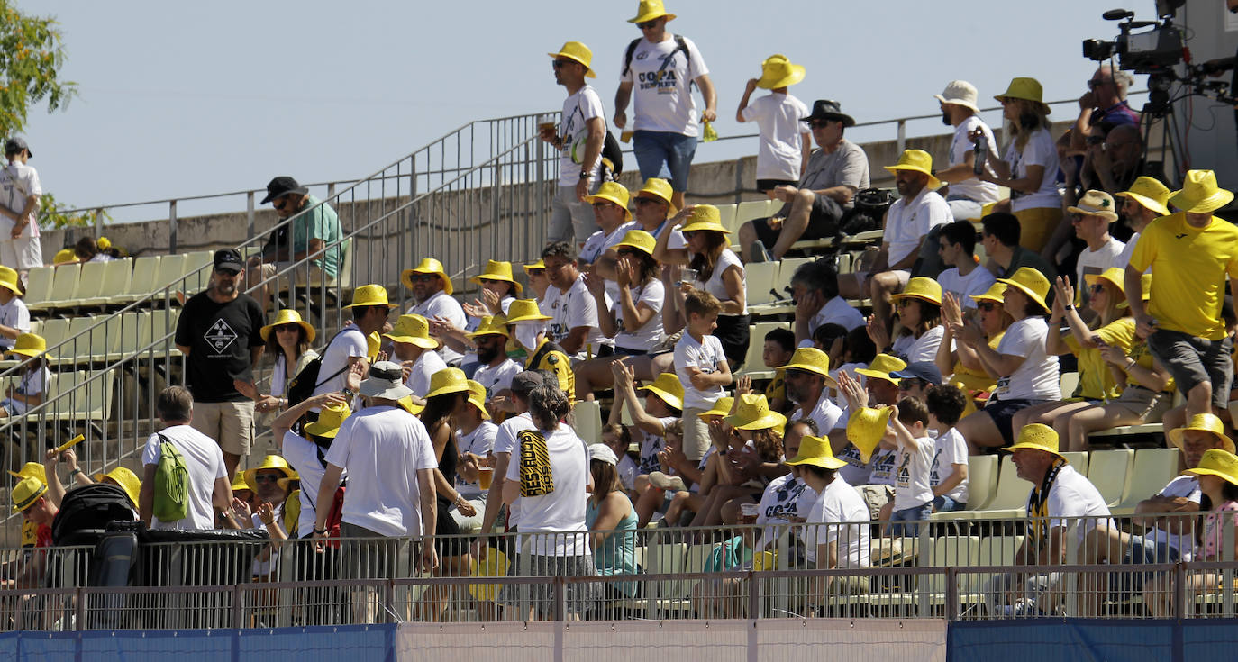 El Recoletas Burgos roza la Copa en La Cartuja