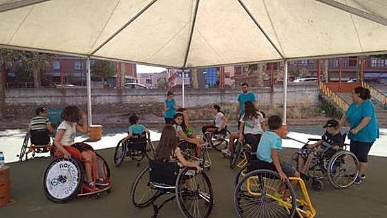 Burgos organiza campamentos estivales de ocio inclusivo para menores con discapacidad severa