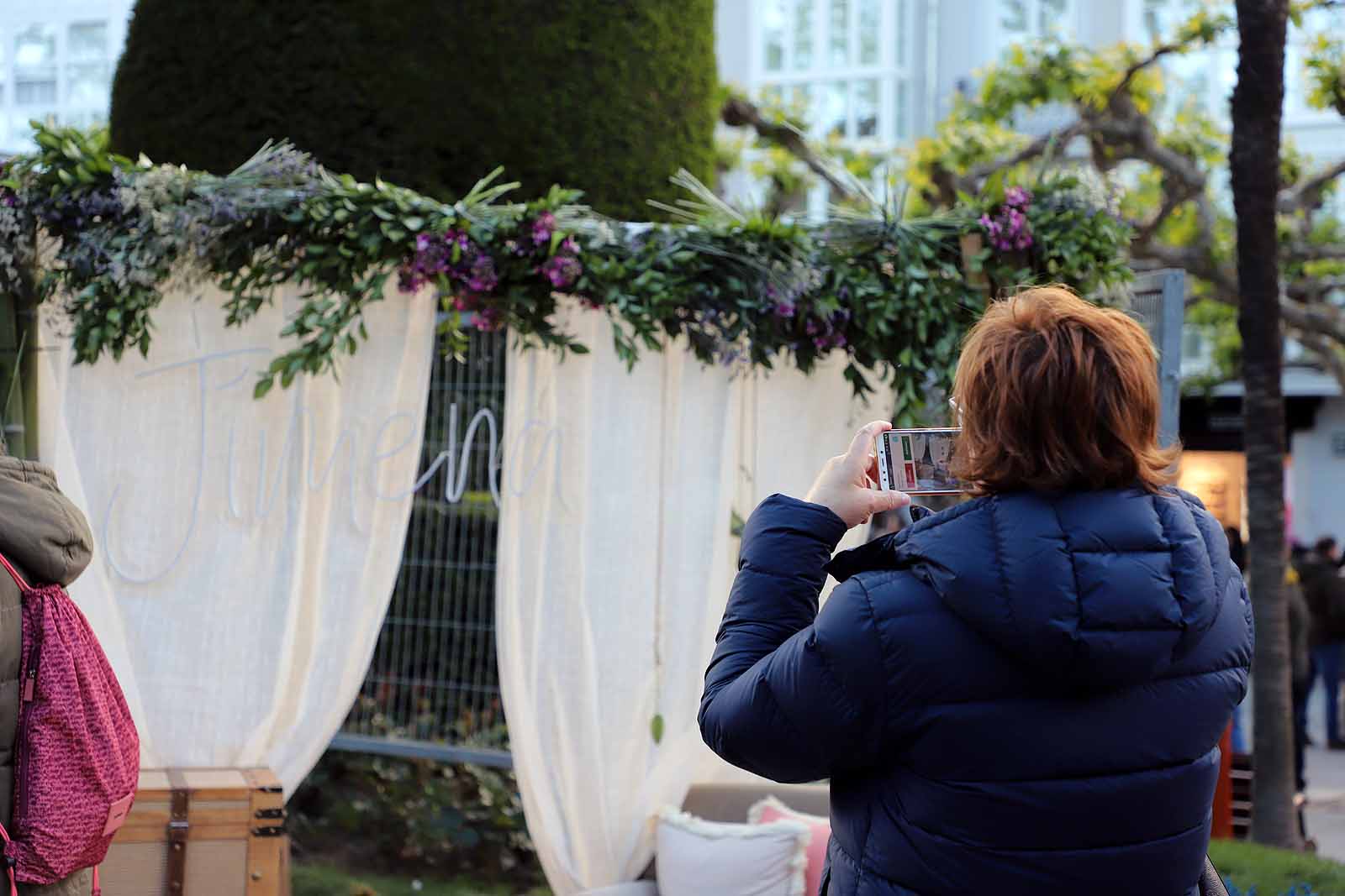 Burgos se llena de flores y gentío