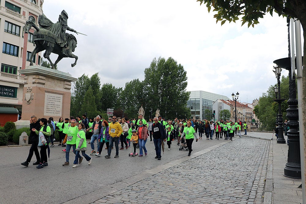 Más de 5.000 burgaleses marchan contra el cáncer