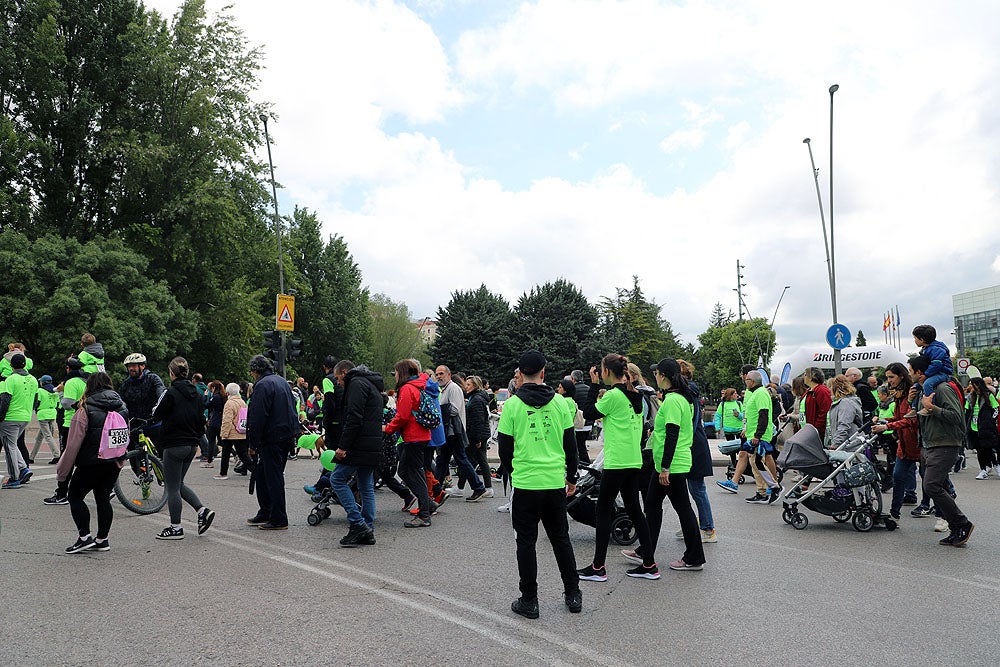 Más de 5.000 burgaleses marchan contra el cáncer