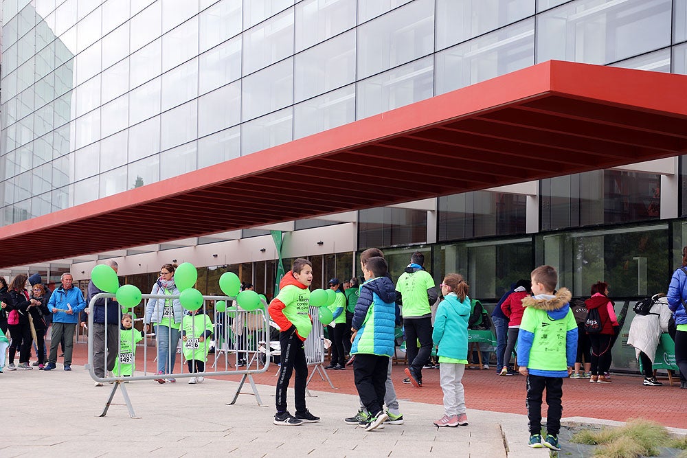 Más de 5.000 burgaleses marchan contra el cáncer