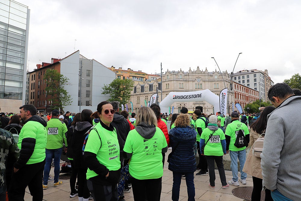 Más de 5.000 burgaleses marchan contra el cáncer