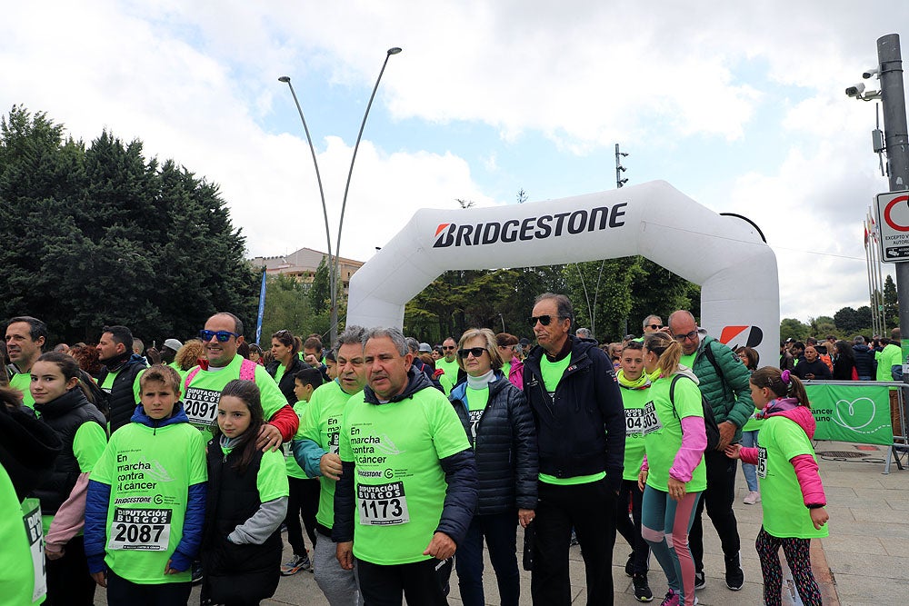 Más de 5.000 burgaleses marchan contra el cáncer