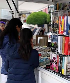 Imagen secundaria 2 - Inauguración de la 47 Feria del Libro de Burgos. 