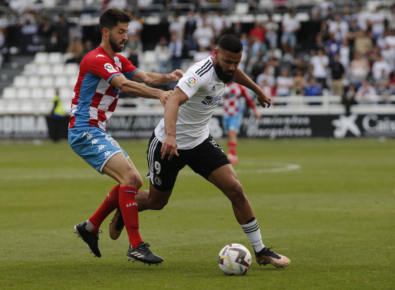 El Lugo se cuela en la despedida de Calero