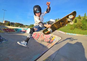 Alan Sardiña, el skater burgalés de ocho años