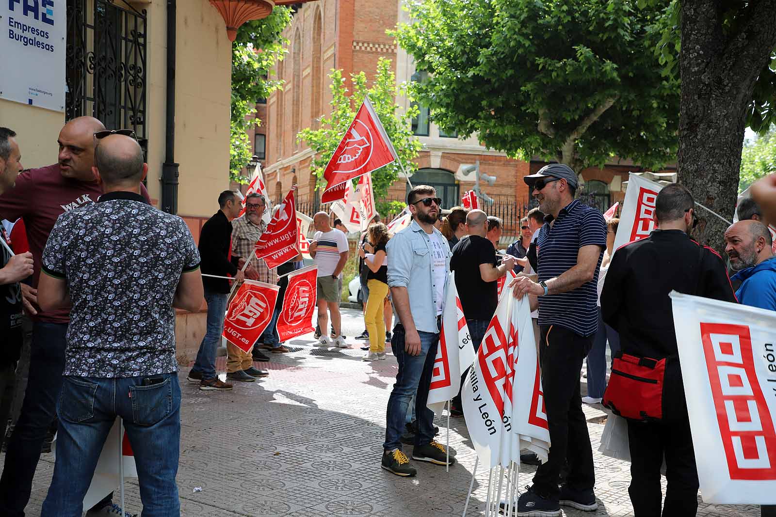 El metal protesta en las calles por su nuevo convenio