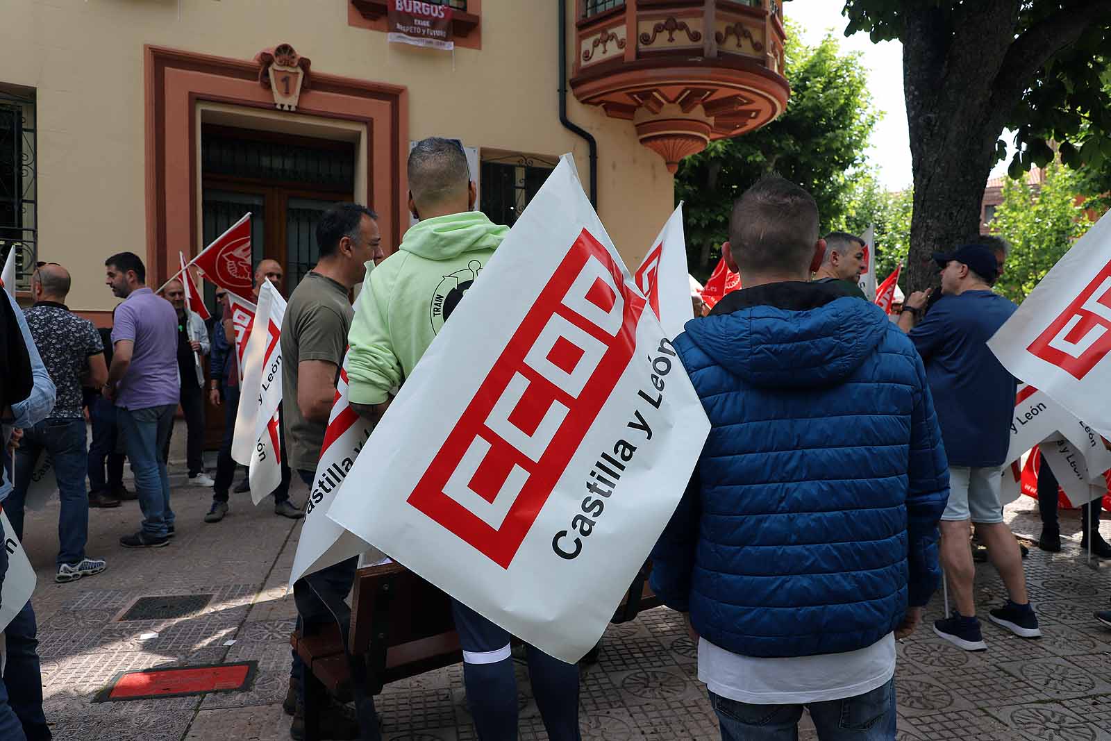 El metal protesta en las calles por su nuevo convenio