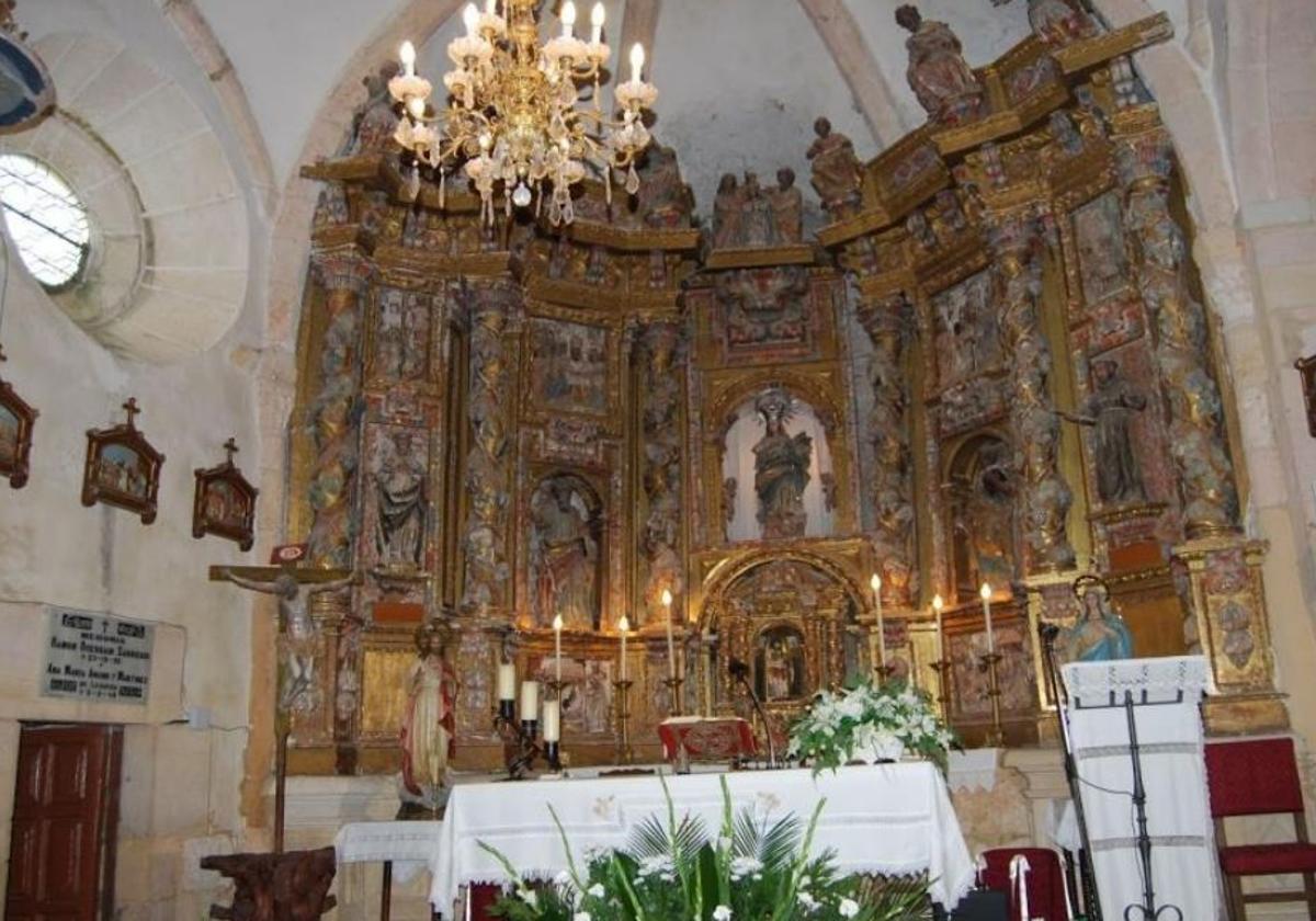 Imagen general del retablo de la iglesia de Nuestra Señora de la Asunción de Masa.