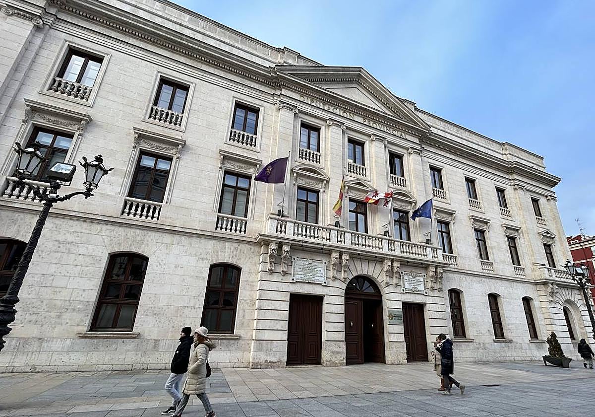 La Diputación de Burgos continúa en funciones.