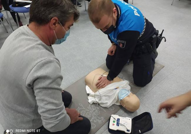 Taller de reanimación con la Policía Local en Aranda de Duero.