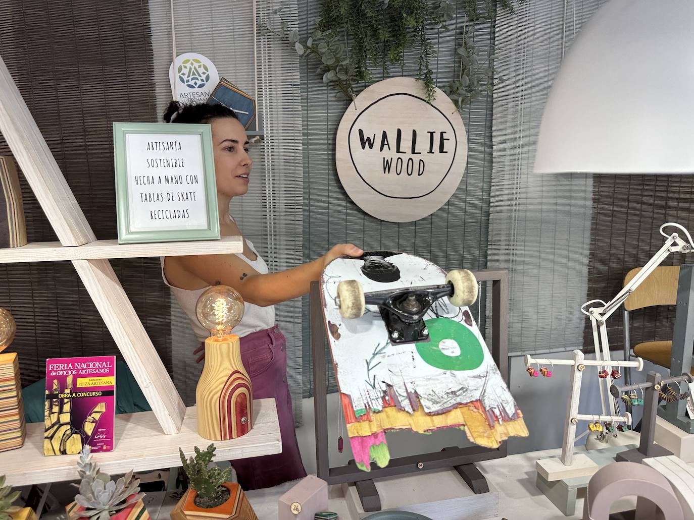 44 artesanos muestran sus trabajos en la Feria Nacional de Oficios Artesanos de Burgos