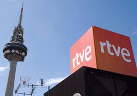 RTVE emitirá el anuncio de Falange que incluye el 'Cara el sol'.