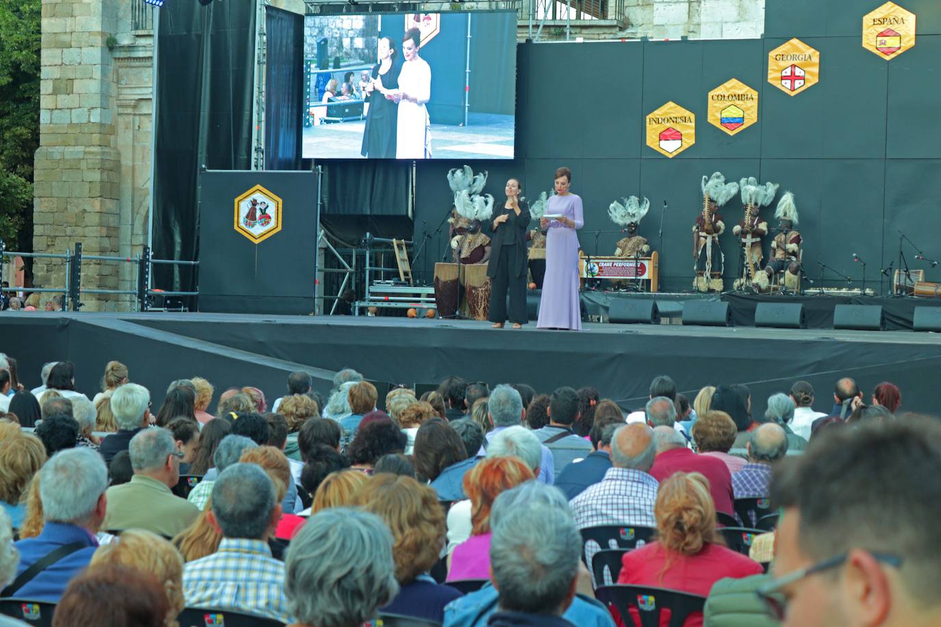 El Festival Internacional de Folclore de Burgos en imágenes