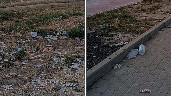 Los vecinos de Villatoro denuncian que la basura de las barracas sigue en sus calles