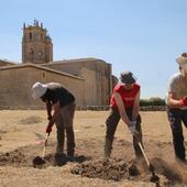 Las excavaciones arqueológicas regresan al centro de Sasamón 50 años después