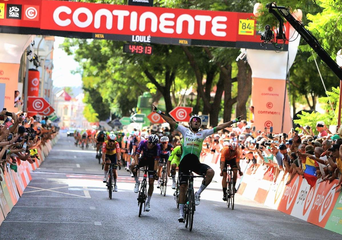 Óscar Pelegrí estuvo cerca de ampliar su casillero de victorias al sprint.