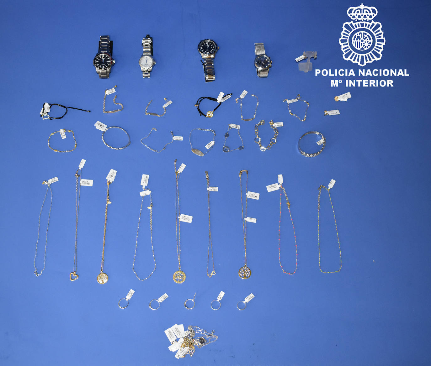 Joyas robadas y recuperadas.