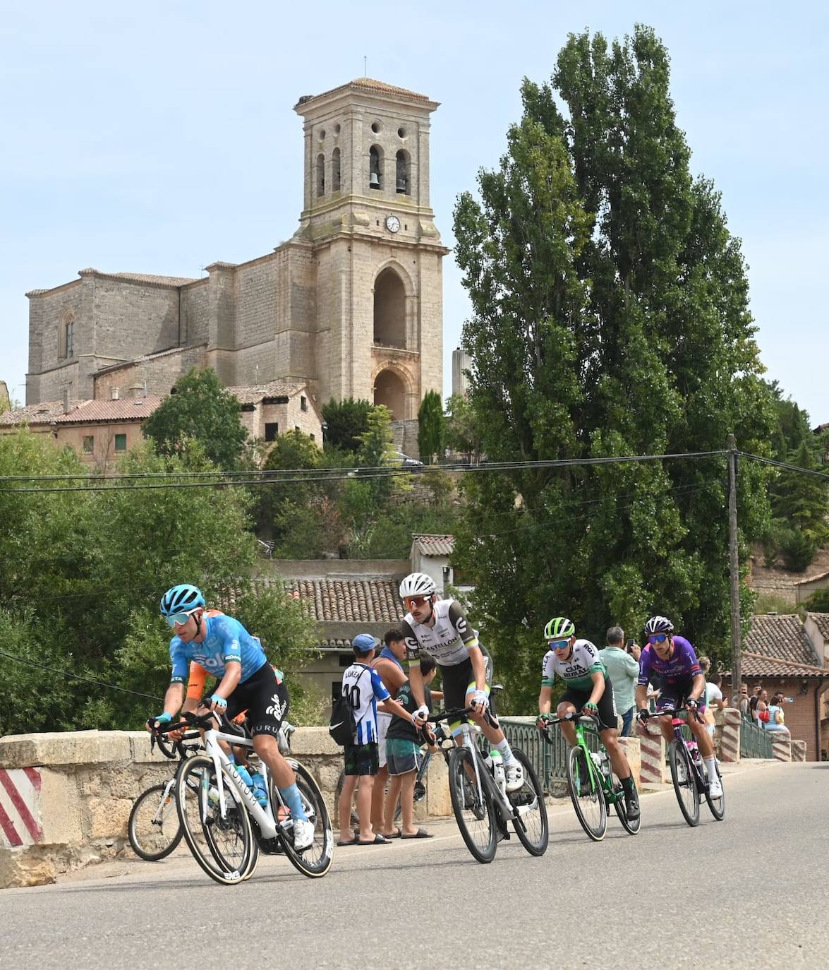 El colombiano Sebastian Molano se lleva la primera etapa de la Vuelta a Burgos