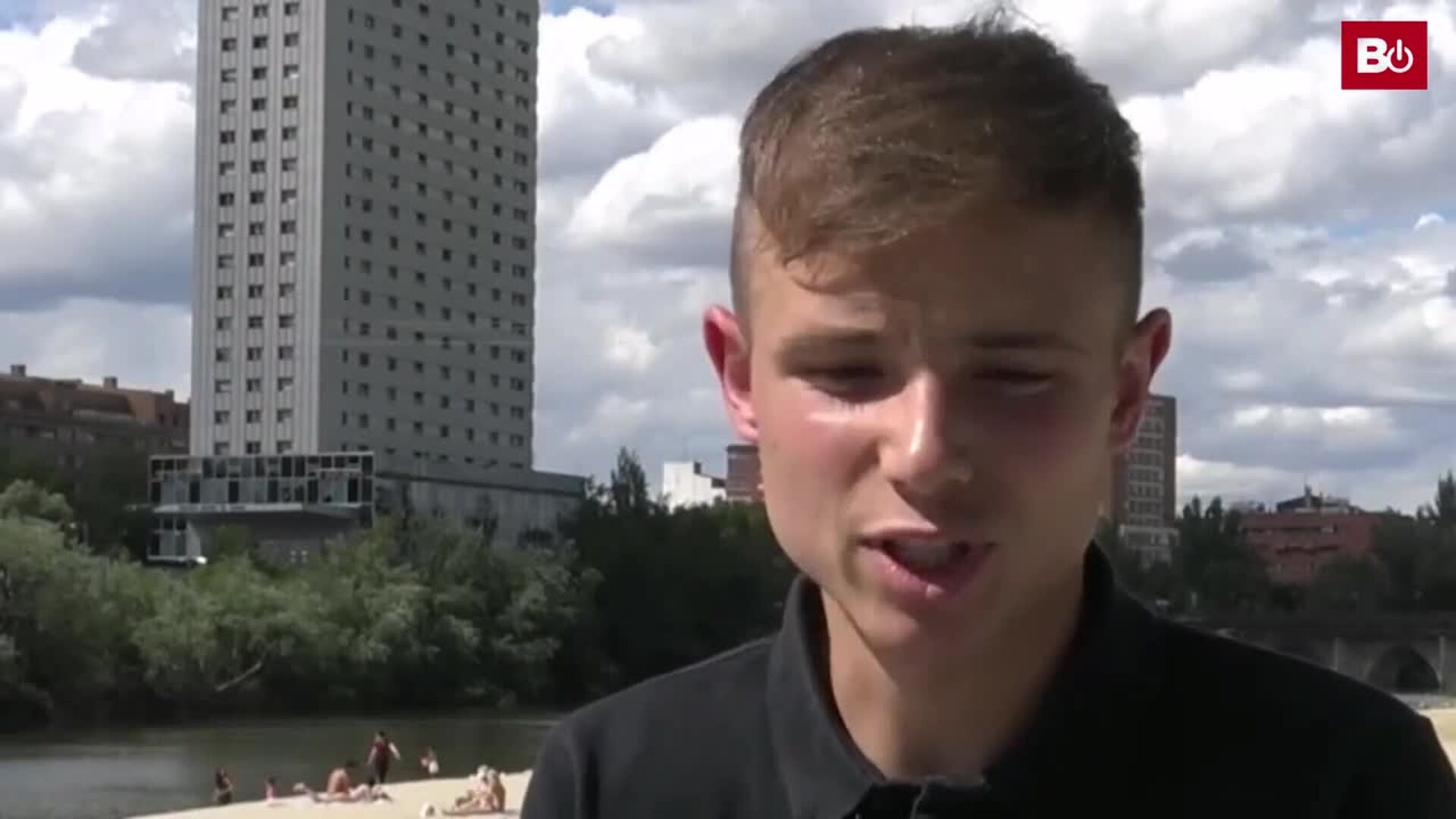 Las redes sociales tienen más consecuencias negativas que positivas