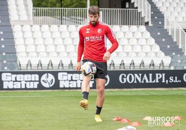 Javi Pérez abandona el Burgos CF sin haber debutado