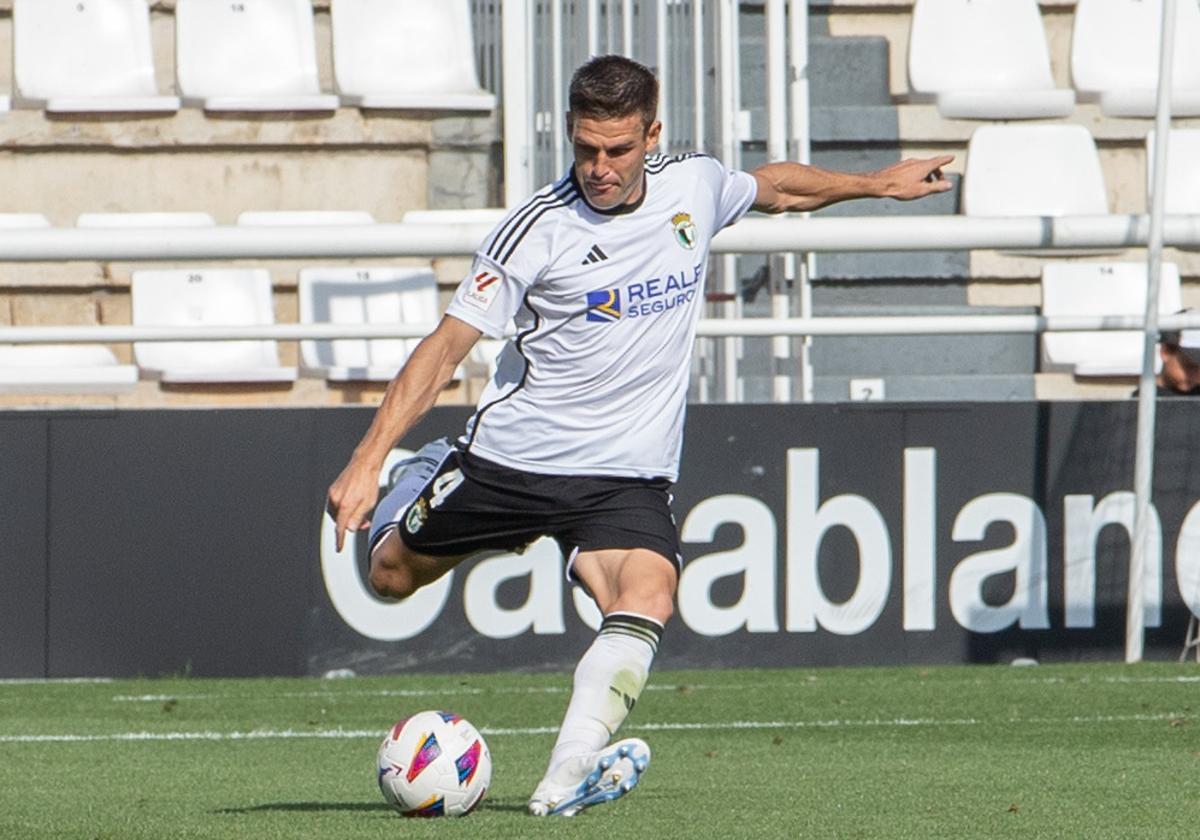 David Goldar, en un partido con el Burgos CF.