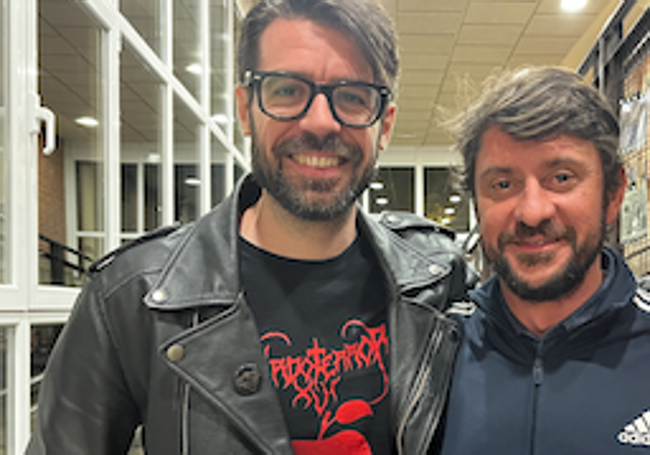 Iago de Soto, director y Pablo Vázquez, actor, el viernes en Tardajos.