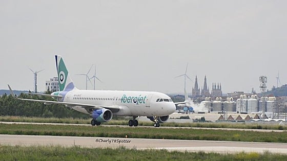 El Aeropuerto de Burgos vuelve a operar un gran vuelo internacional este sábado