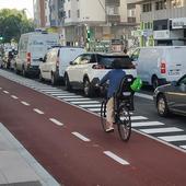 Las bicicletas ya ruedan por Reyes Católicos