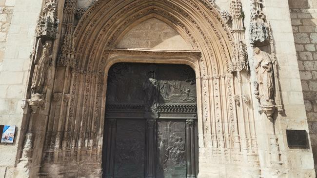 Imagen antes - El parecido de Burgos con una ciudad de &#039;El Señor de los Anillos&#039;