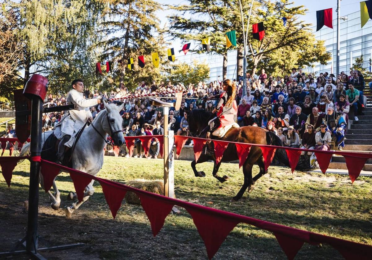 Imagen principal - El Cid emprende su viaje a Valencia y Madrid a lomos del festival Burgos Cidiano