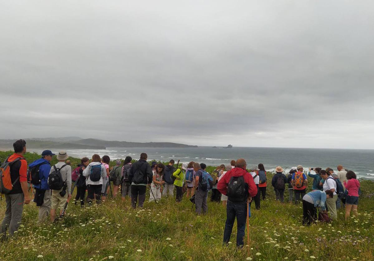 Imagen de una de la excursiones ambientales celebradas el pasado curso.