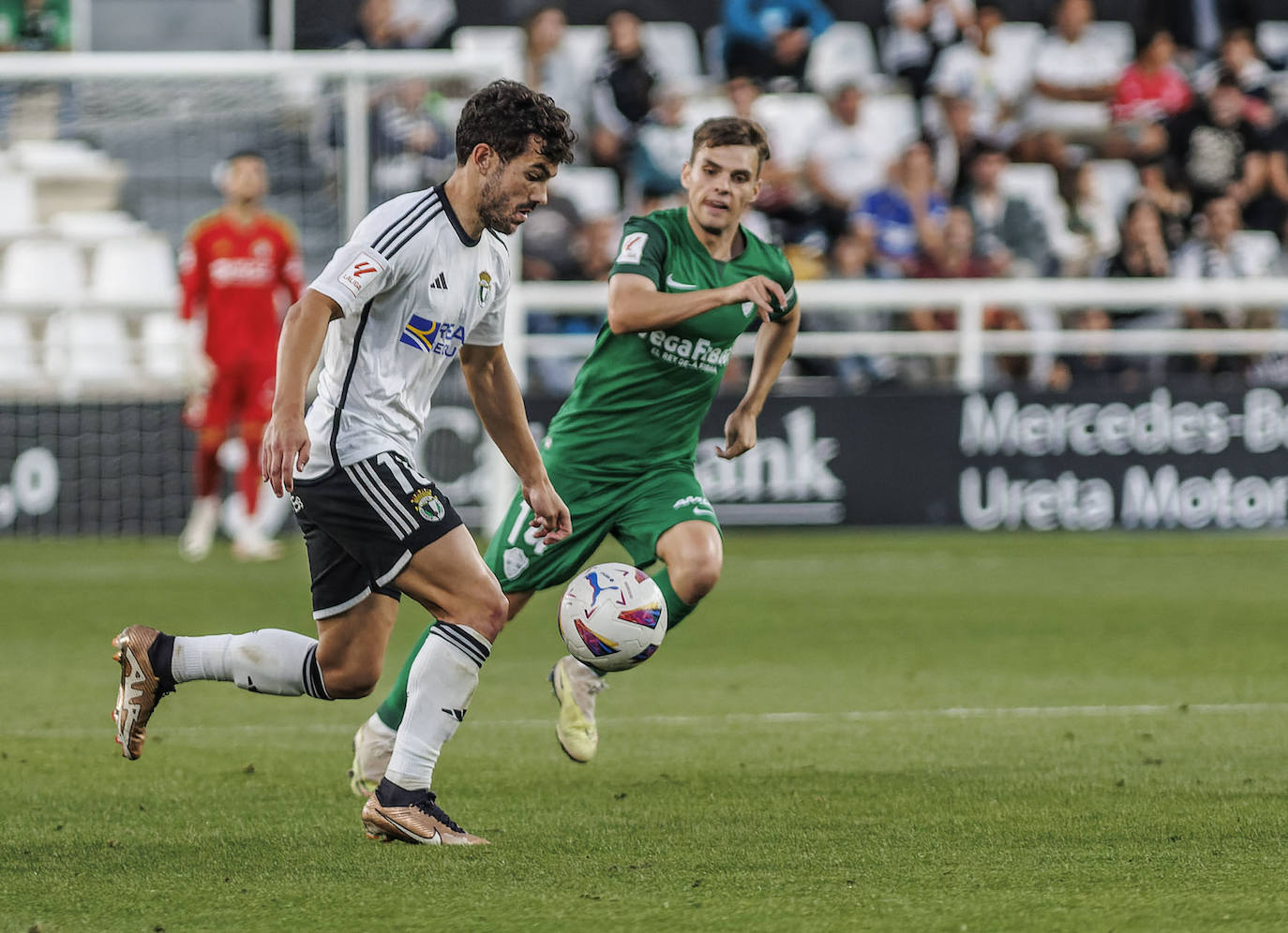 La goleada del Burgos CF en imágenes