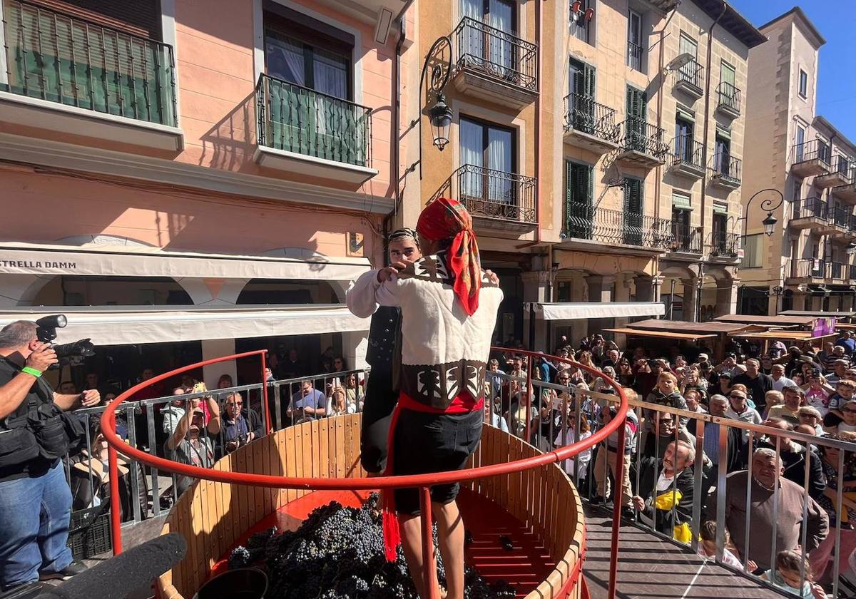 Aranda celebra una Fiesta de la Vendimia multitudinaria