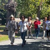 Un millar de burgaleses participan en la Marcha de Peñas solidaria