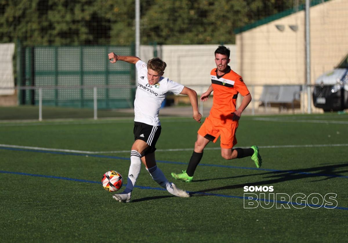 El Burgos CF Promesas no consiguió perforar la defensa del Virgen del Camino leonés en Castañares