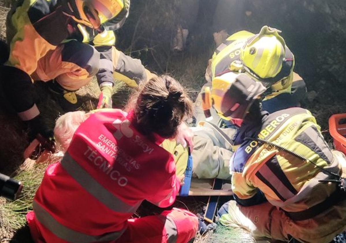 Rescate de una persona en un terreno abrupto entre Hontangas y Sequera de Haza.